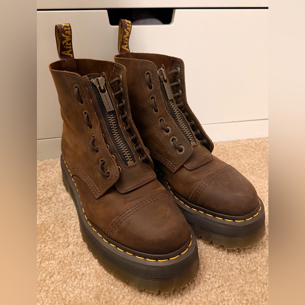 Dr. Marten Sinclair Crazy Horse